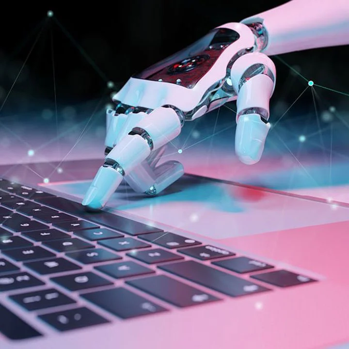 تهدید هوش مصنوعی برای مشاغل: آیا ۳۰۰ میلیون شغل در خطر است؟