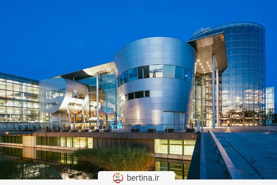 کارخانه شیشه‌ای گلایسرن