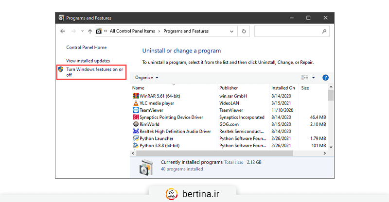 روی گزینه Turn Windows features on or off کلیک کنید. 